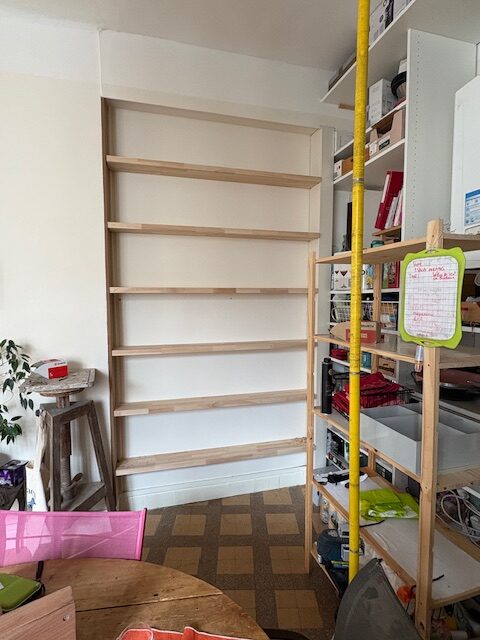 étagère cuisine bois exotique 1